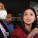 Dewi Perssik Omeli Asisten Akibat AirPods Hilang, Warganet s...