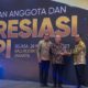 Direktur Astra Suparno Djasmin Dianugerahi Penghargaan